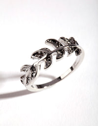 Silver Leaf Band Ring - link has visual effect only