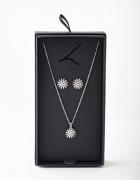 Flower Diamante Necklace & Earring Set - link has visual effect only