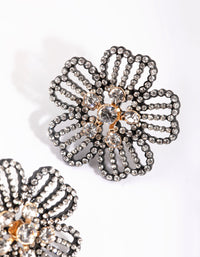 Matte Diamante Flower Stud Earrings - link has visual effect only