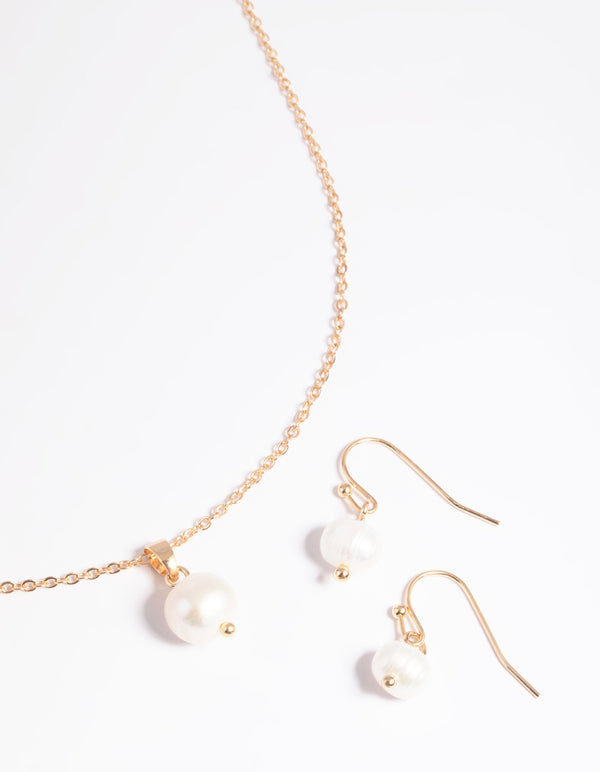 Gold Pearl Necklace & Earrings Set