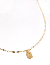 Letter Q Gold Plated Rectangle Pendant Initial Necklace - link has visual effect only