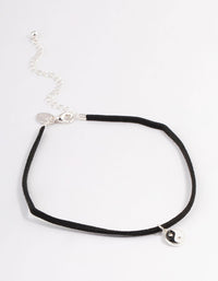 Black Small Yin & Yang Choker - link has visual effect only