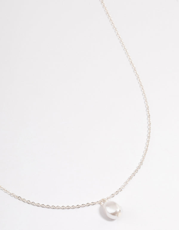 Silver Pearl Dangle Necklace