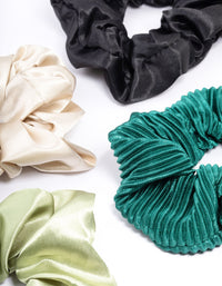 Green Christmas Hair Scrunchie Gift 4-Pack - link has visual effect only