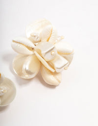 White Cluster Shell Stud Earrings - link has visual effect only