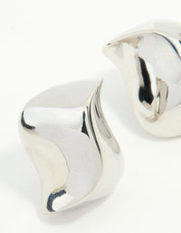 Silver Small Swirl Stud Earrings - link has visual effect only