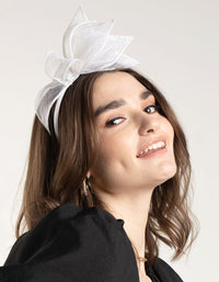 White Petal Sinamay Fascinator - link has visual effect only