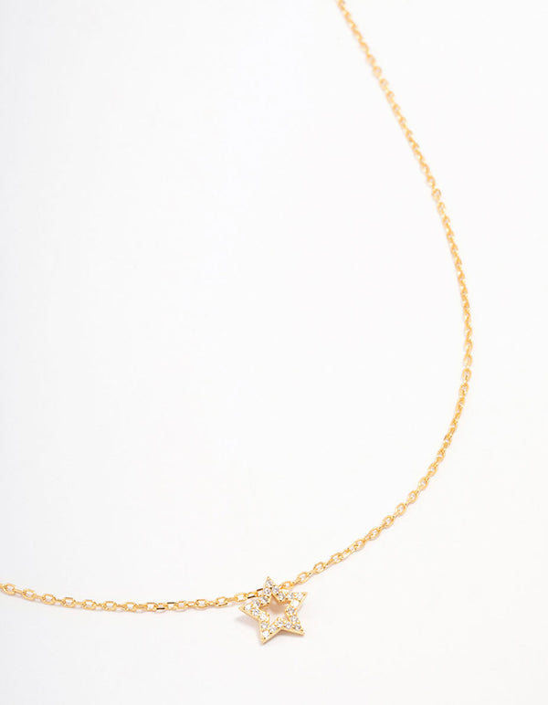 Lovisa - Make a statement with the Gold Chain Statement Necklace ✨ 💚 # Lovisa ​🔗